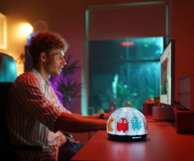 Інтерактивна сфера OBBOTO Sphere Desktop Buddy